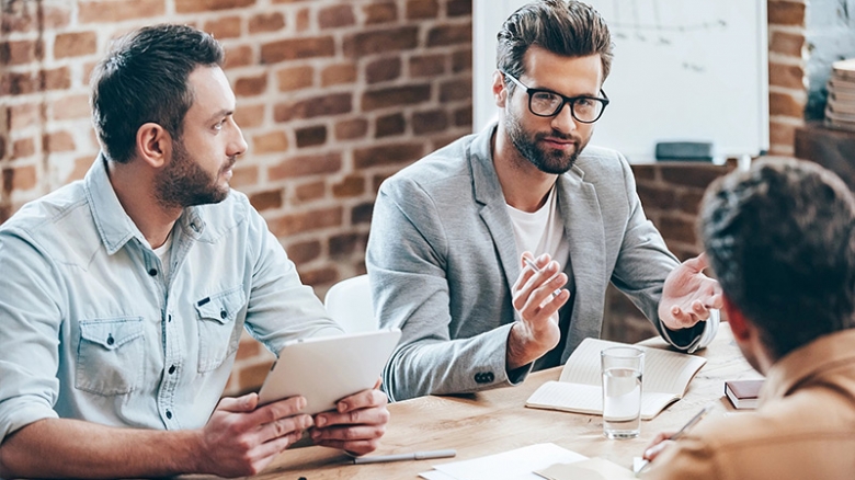 یک آگهی خوب بسازیم